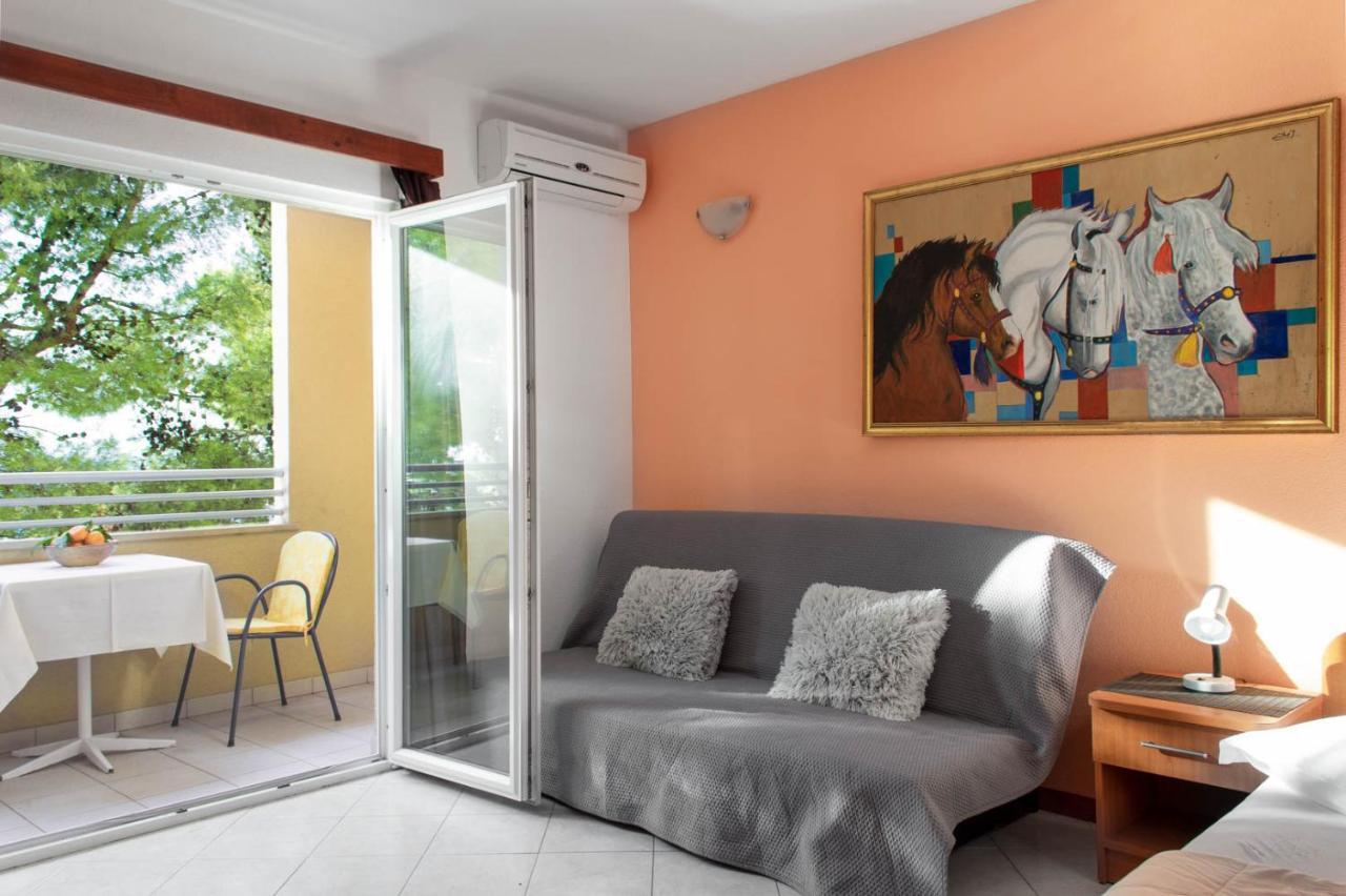 Apartments Promenada - Beachfront ทูแชพี ภายนอก รูปภาพ