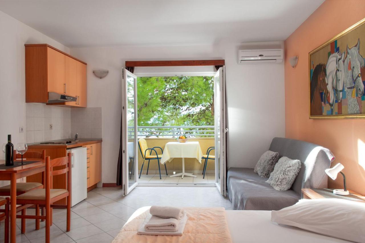 Apartments Promenada - Beachfront ทูแชพี ภายนอก รูปภาพ
