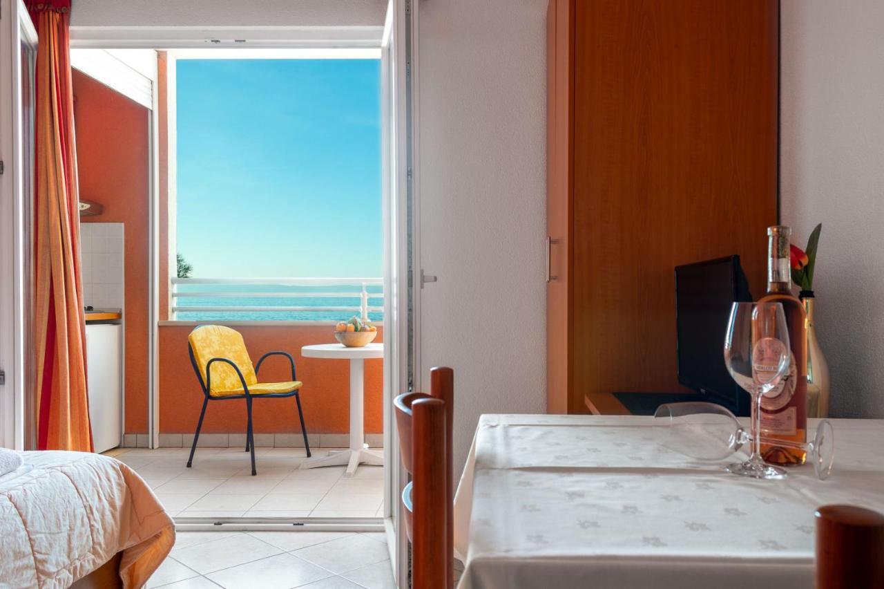 Apartments Promenada - Beachfront ทูแชพี ภายนอก รูปภาพ