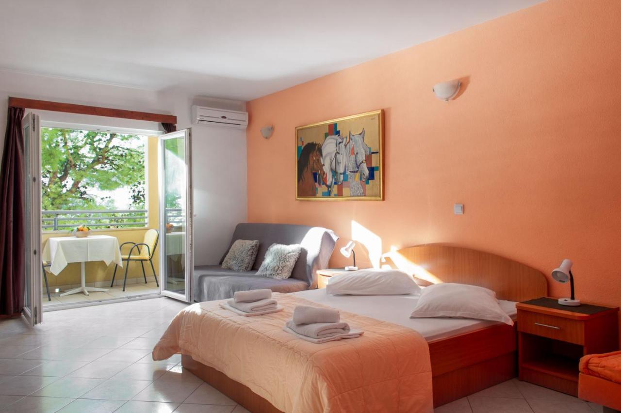 Apartments Promenada - Beachfront ทูแชพี ภายนอก รูปภาพ
